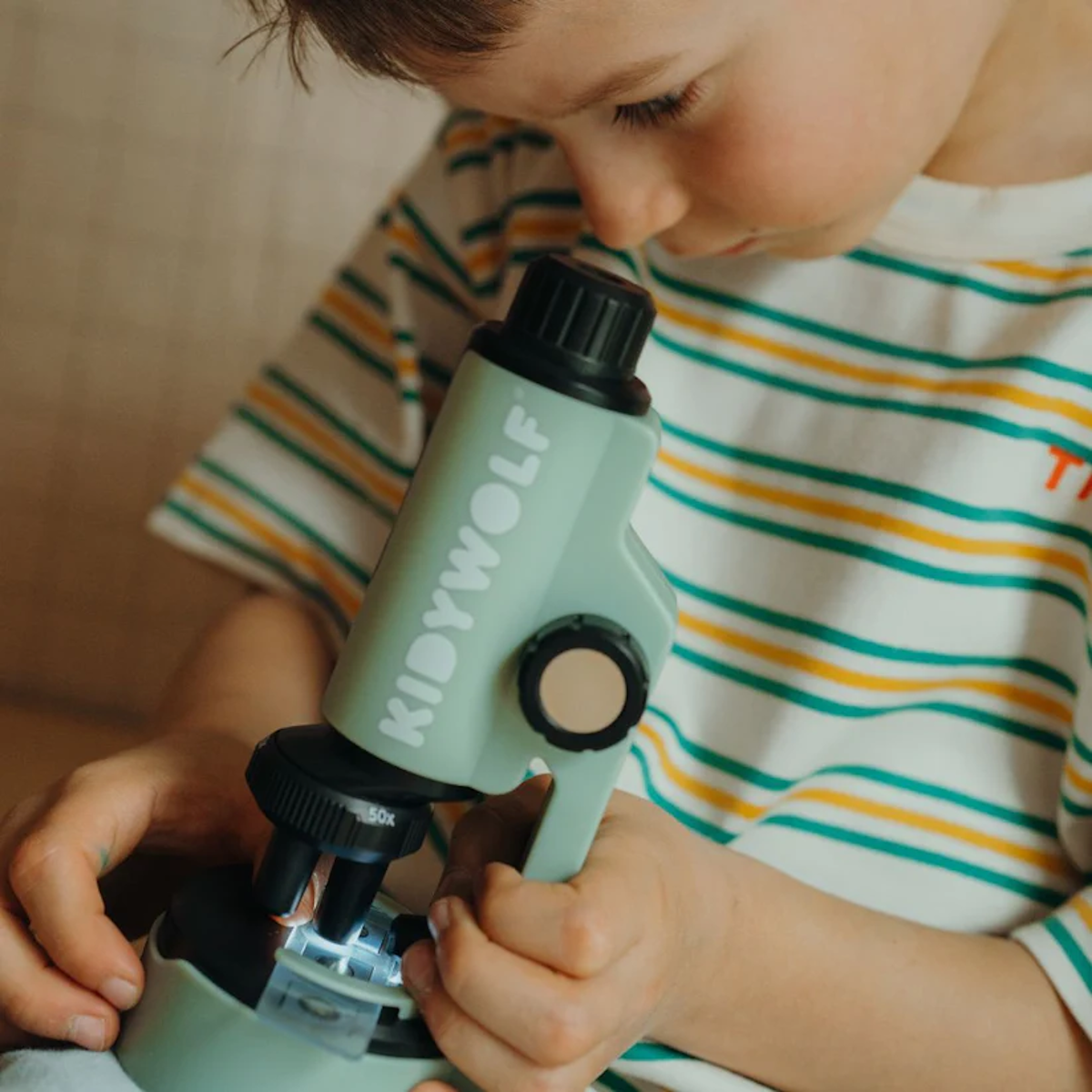 KIDYMICROSCOPE Green Portable Microscope