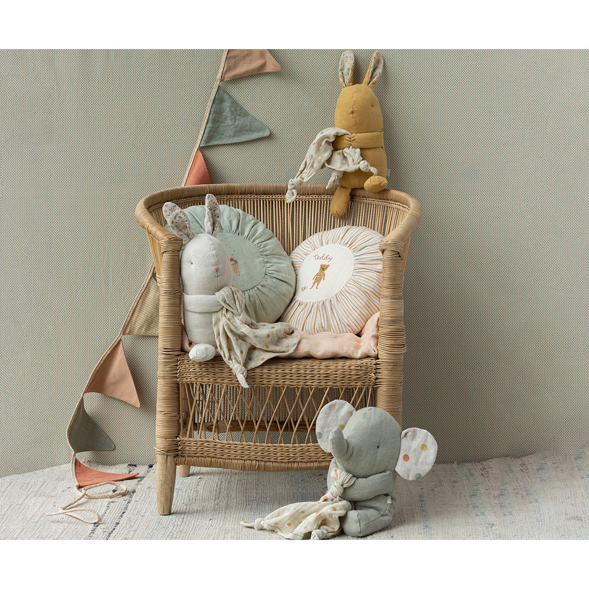 Maileg Lullaby Friends Bunny - Dusty Yellow