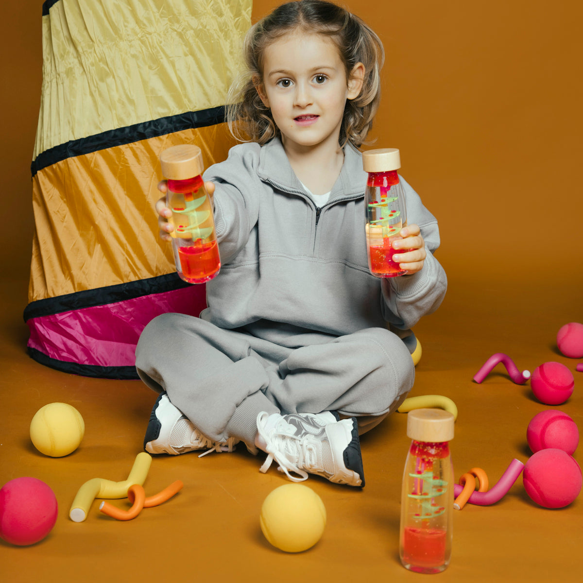 Petit Boum Sensory Move Bottle - Spiral Pink
