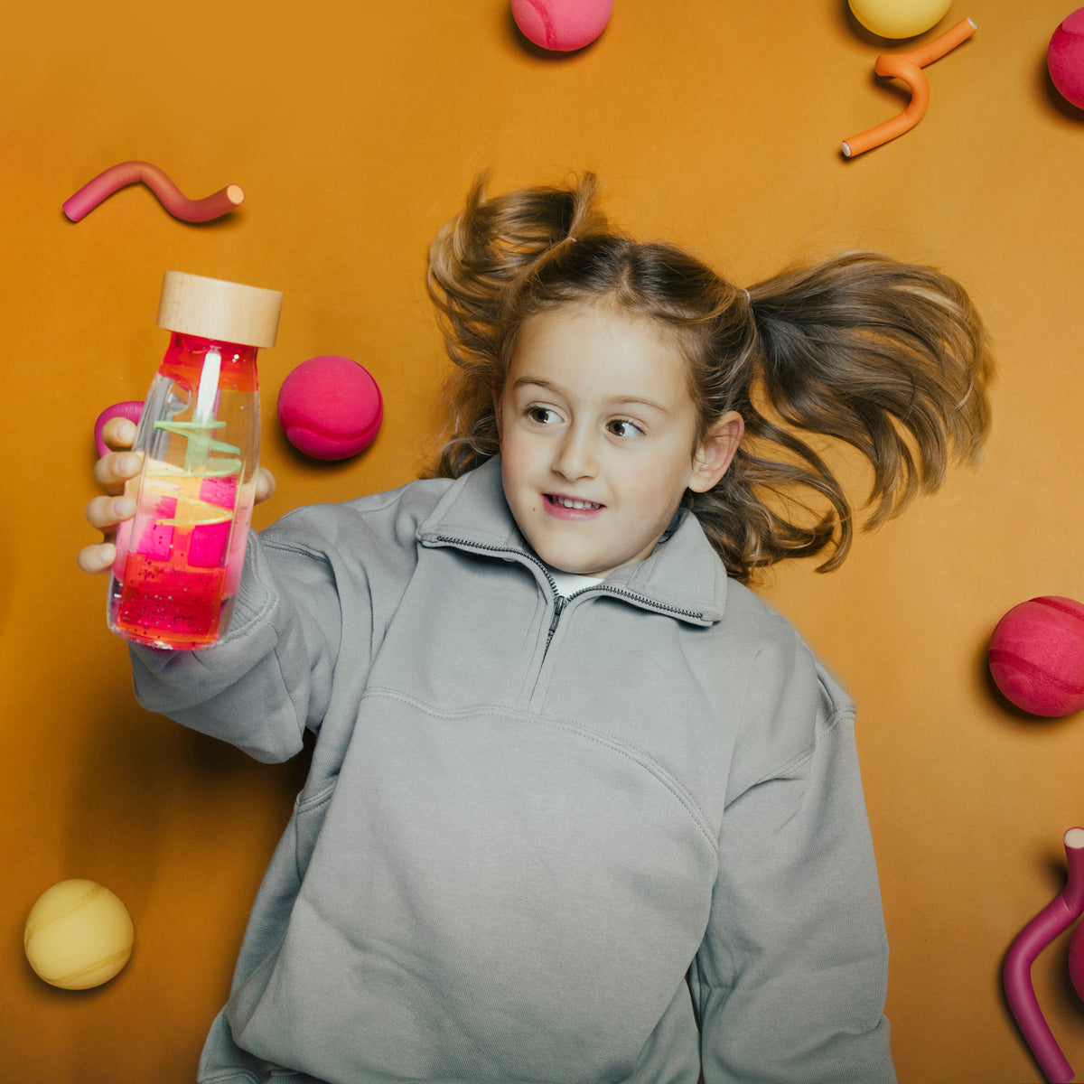 Petit Boum Sensory Move Bottle - Spiral Pink