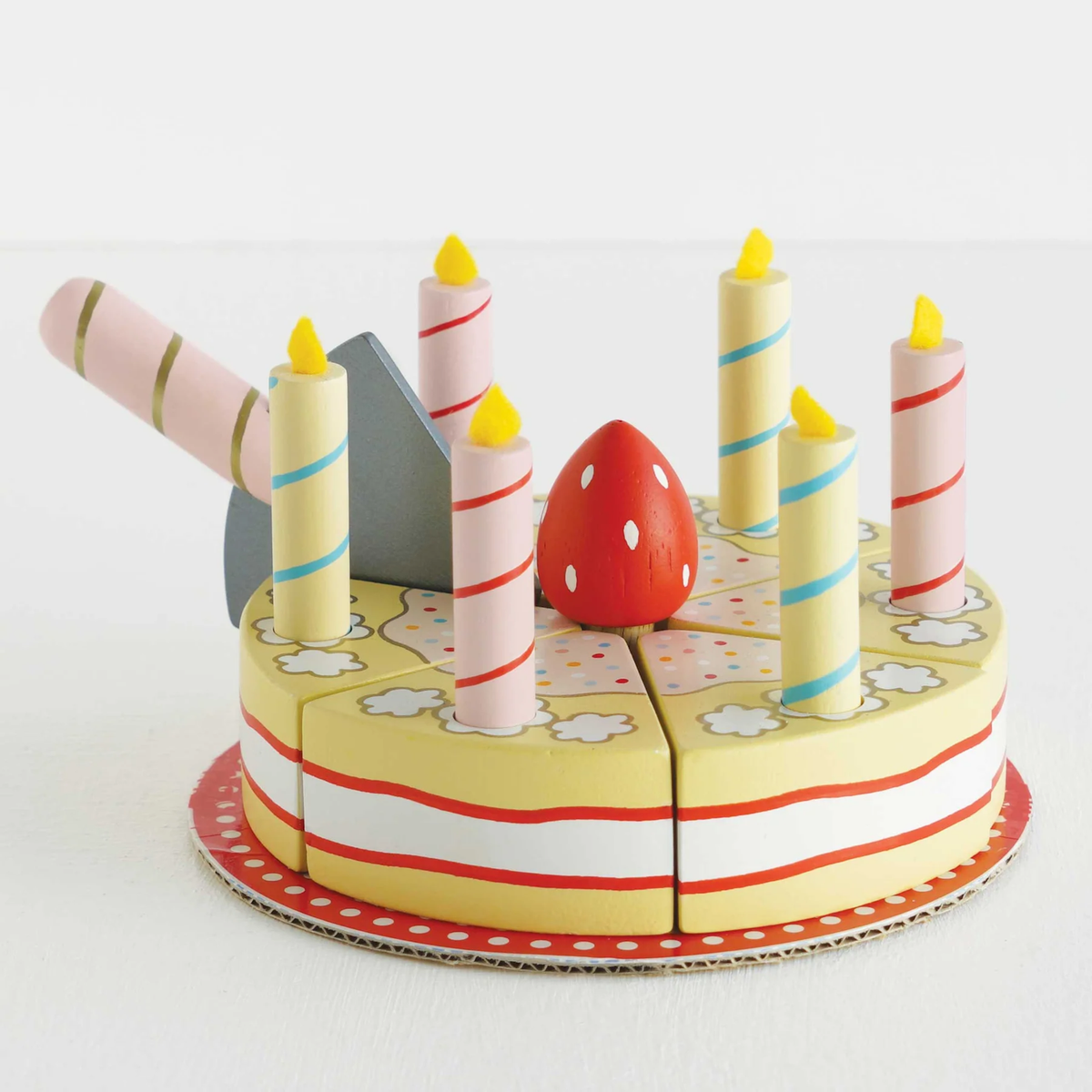 Wooden sliceable toy birthday cake with candles and serving knife for kids pretend play food.