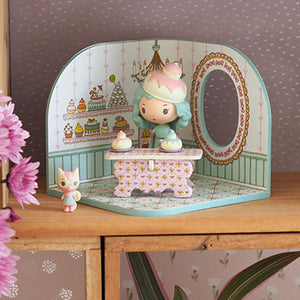 Tinyly Figurines