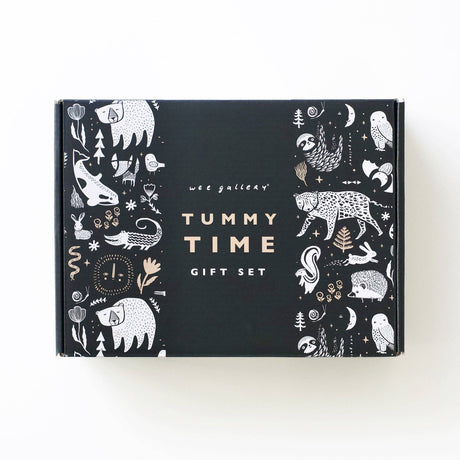 Baby Tummy Time Gallery Gift Set with Contrast Flash Cards