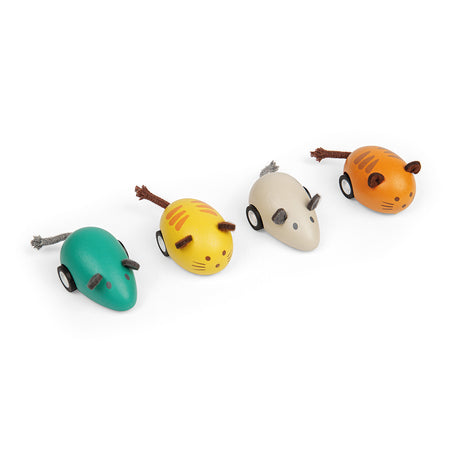 Wooden Pull Back Cat