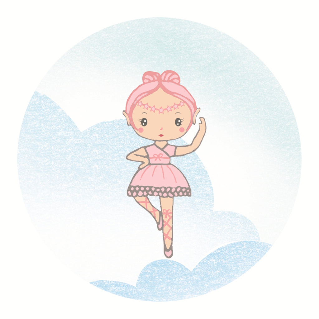 When the crank is turned, the box opens to reveal Elfe, a delicately sculpted figurine, who dances and turns to the music against a backdrop of golden stars.