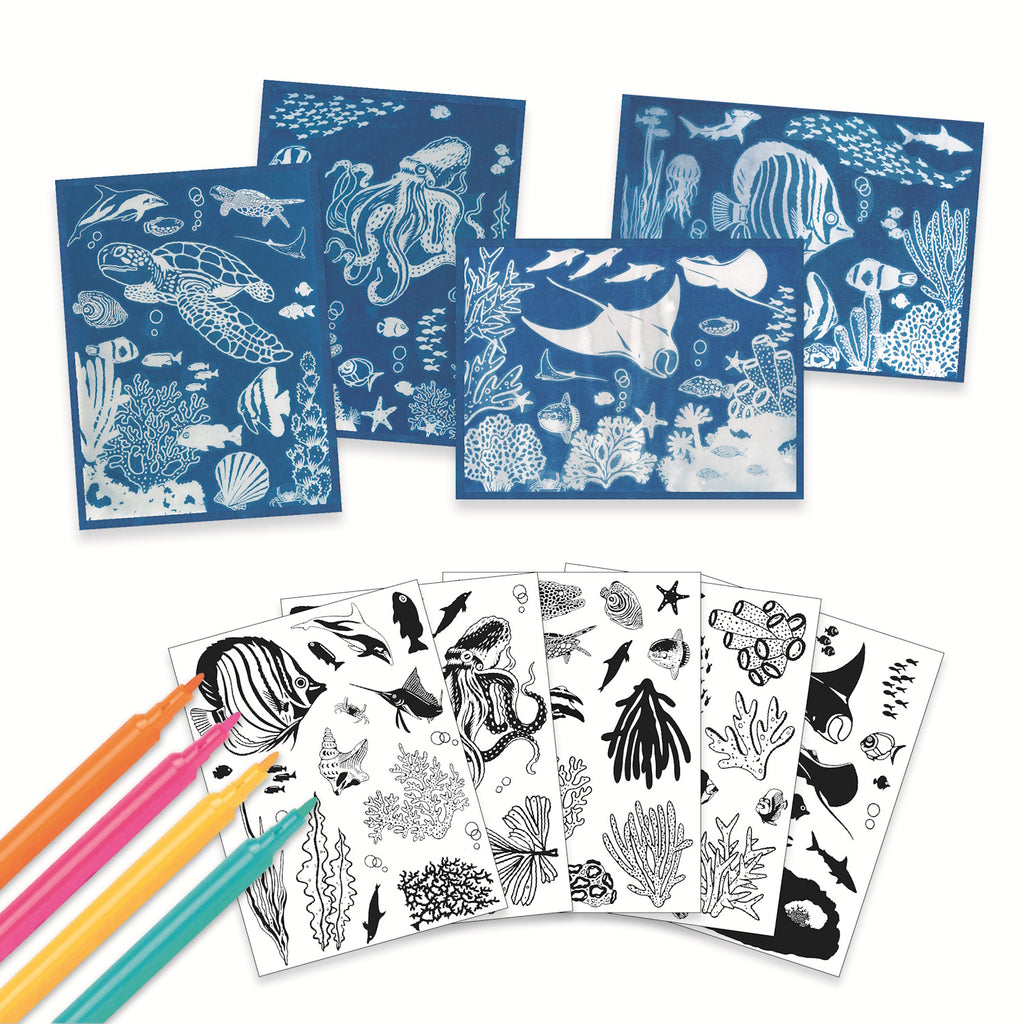Colorful underwater scene featuring a turtle, fish, and coral, showcasing the Cyanotype craft kit by Djeco.