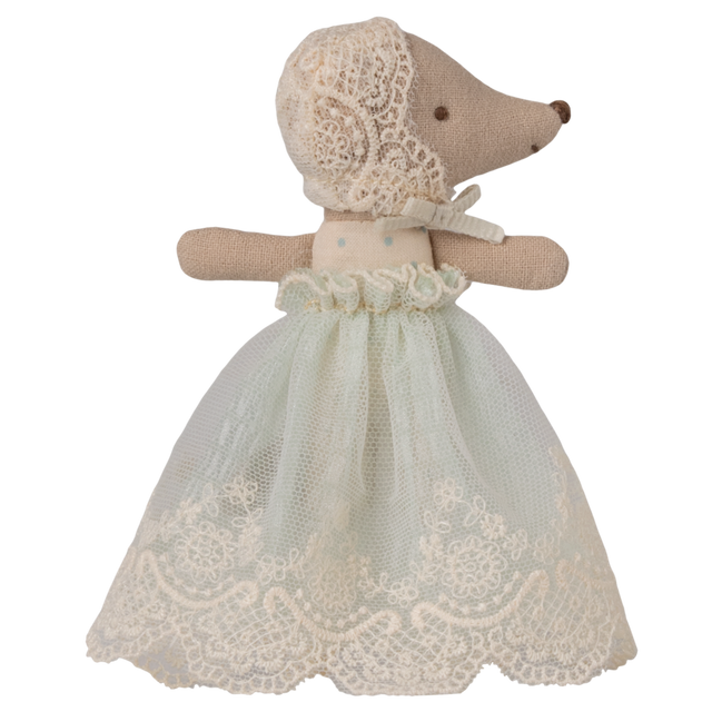 A fabric mouse doll in a delicate lace dress and bonnet stands against a white background. The doll's soft attire gives a vintage, elegant feel.