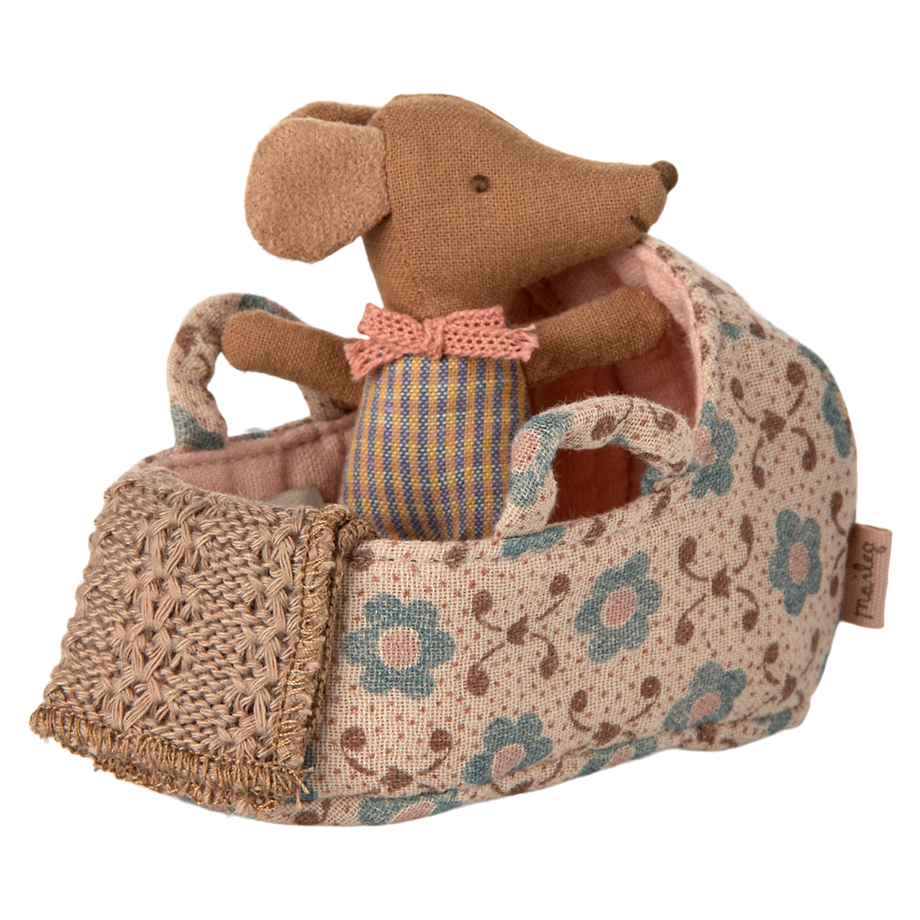 Maileg Carry Cot for Baby Mouse - Rose My Small World Toy Store Maileg Carry Cot for Baby Mouse - Rose My Small World Toy Store