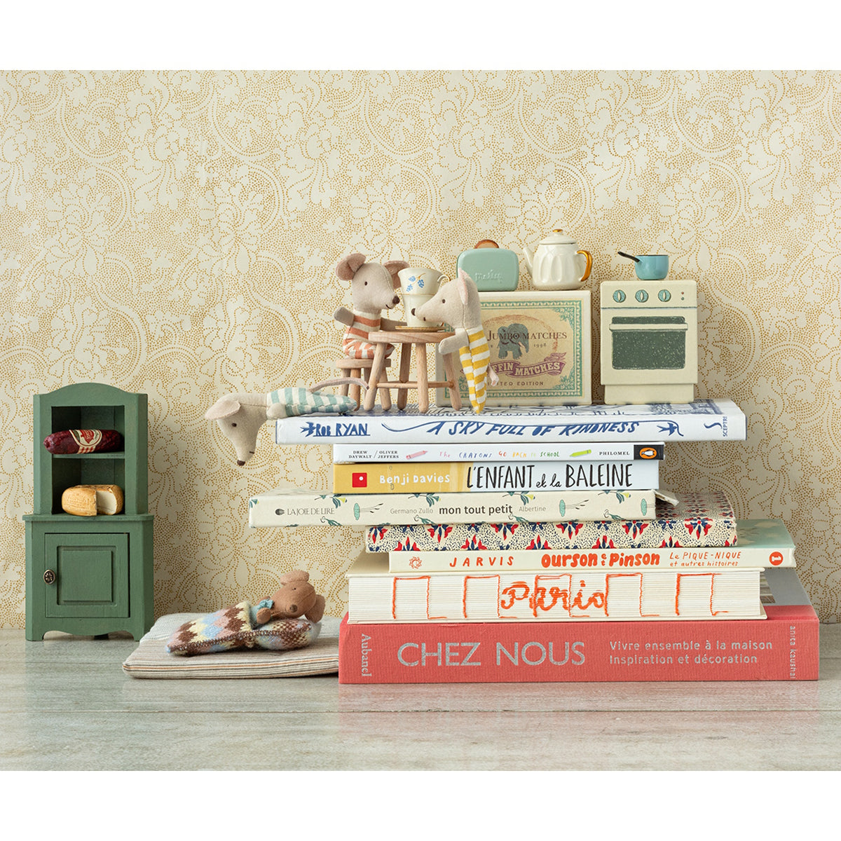 Maileg Corner Cabinet for Mouse House - Dark green