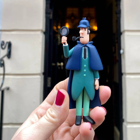 Sherlock - Collectable London Figure Literary Book Lovers