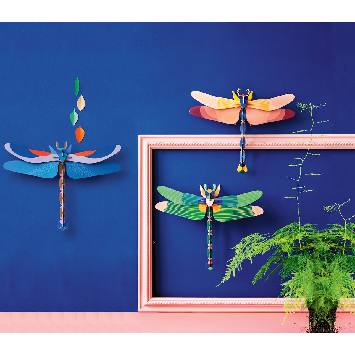 Studio Roof Insects Big - Giant Dragonfly Blue