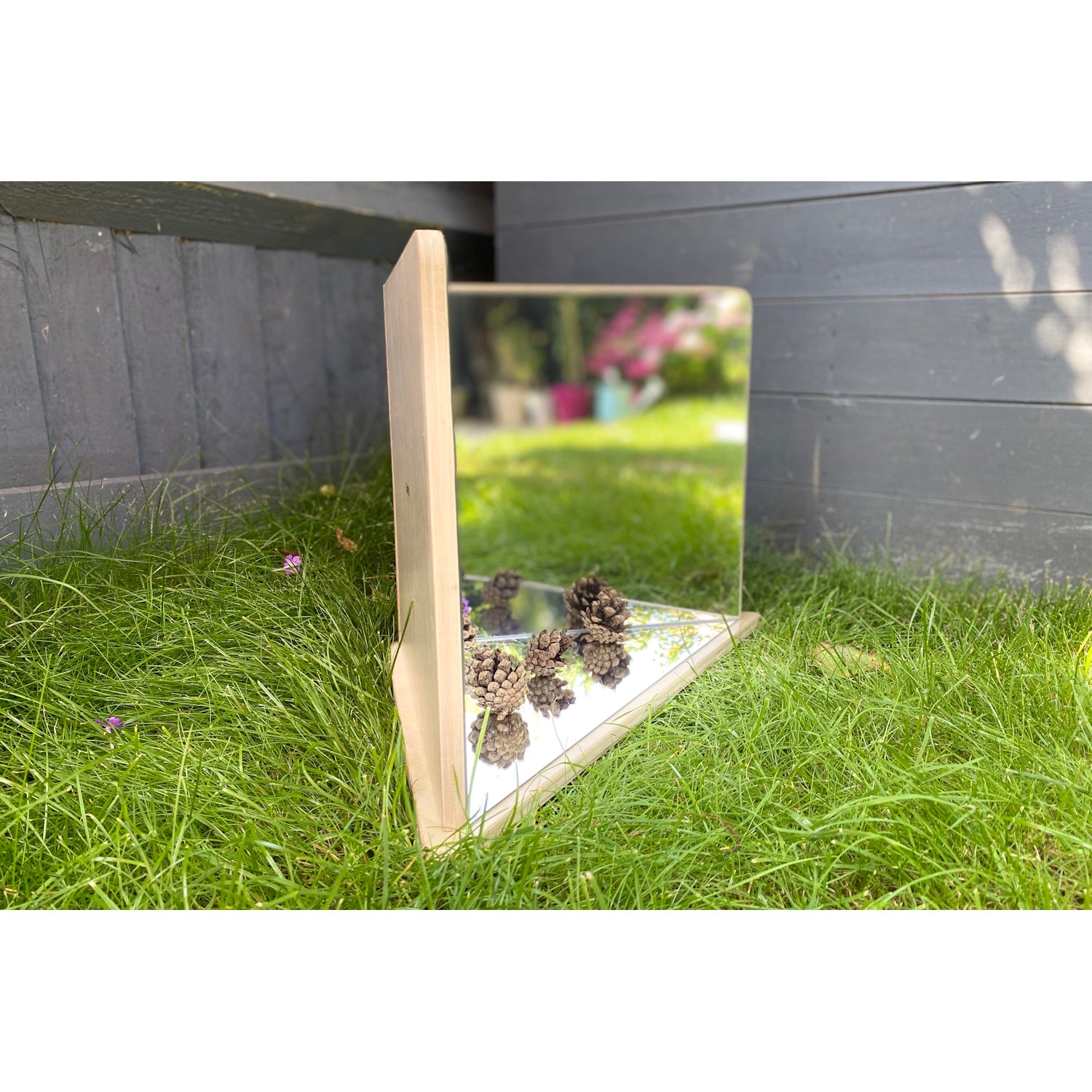TickiT Sensory Easy Hold Convex/Concave Mirror in a Frame TickiT Sensory Easy Hold Convex/Concave Mirror in a Frame