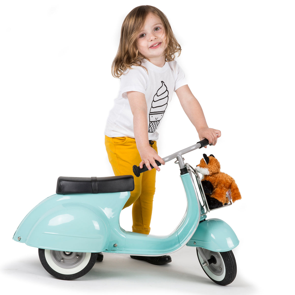 Primo Classic Italian Ride On Scooter - Green